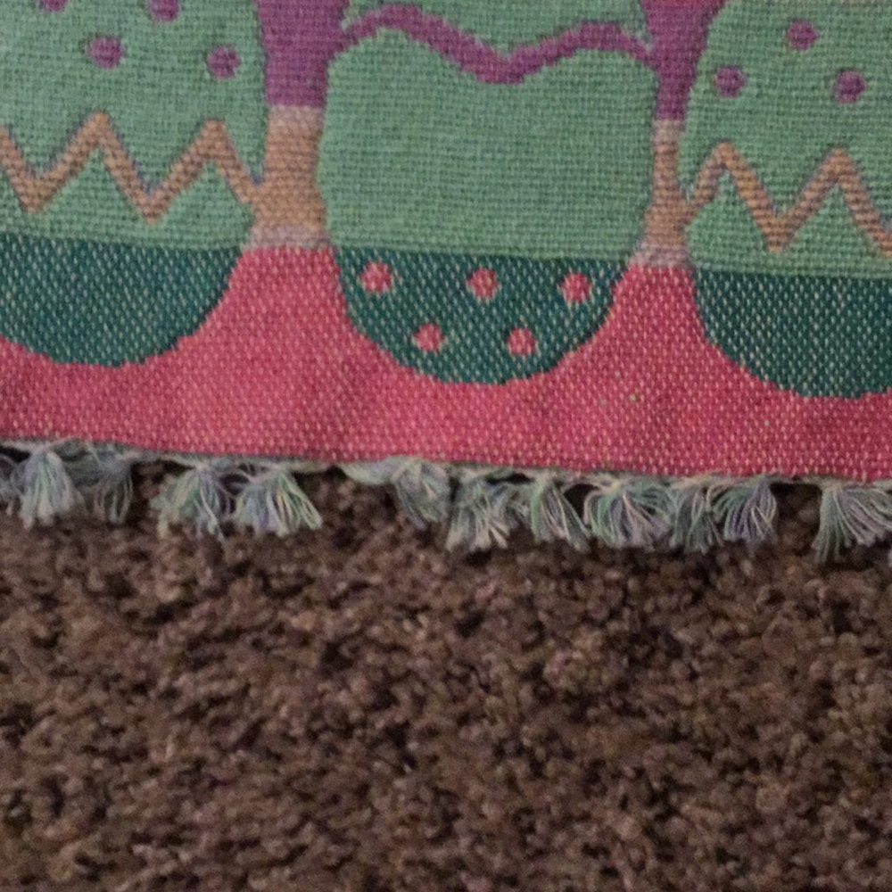 Woven Easter Table Runner - Picture 4 of 5